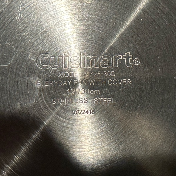 Cuisinart Everyday Pan with lid - Picture 2 of 3